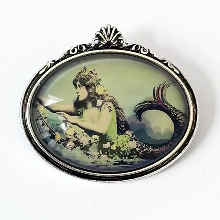 Vintage-Inspired Brooches