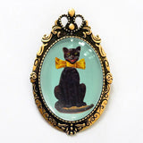 Vintage-Inspired Brooches